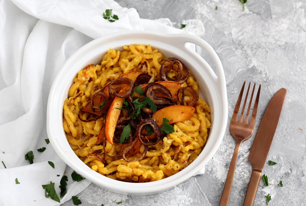 «Ñoquis» de zapallo con anillos de cebolla