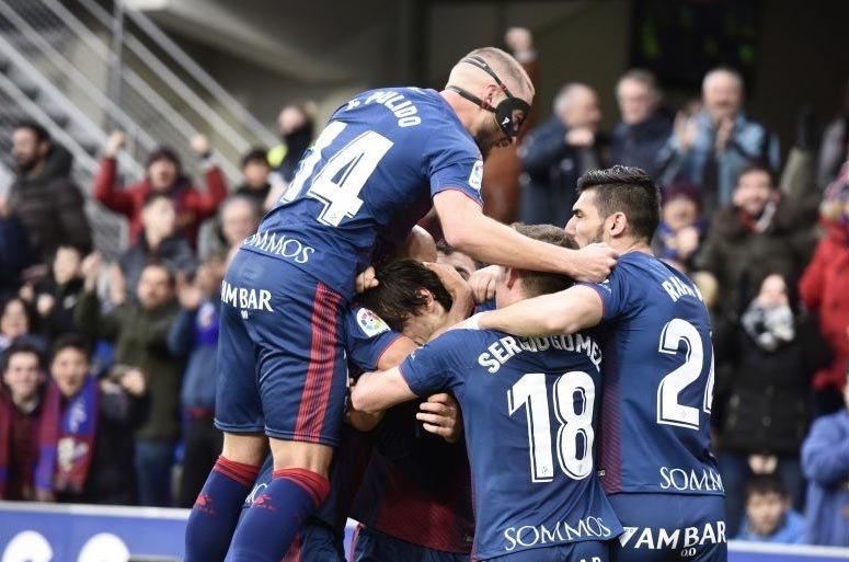 El Sporting suma ante el Fuenlabrada para alejarse de la zona baja