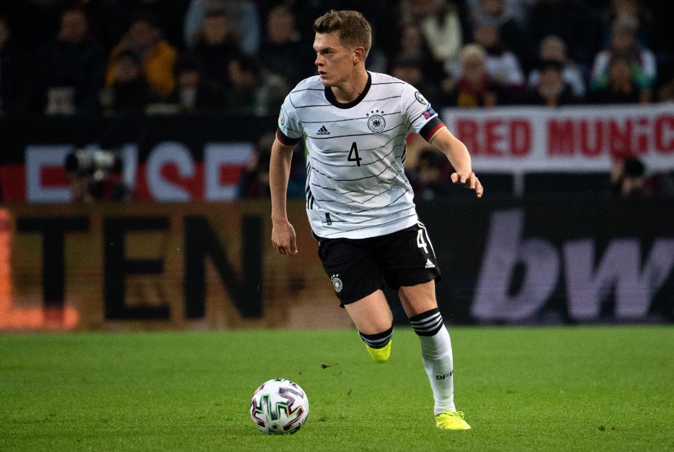 Matthias Ginter, elegido mejor jugador internacional alemán de 2019
