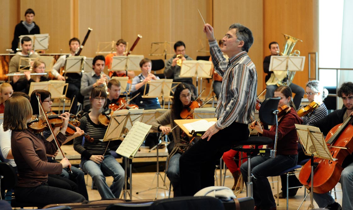 Pasquet: «En Alemania faltan mujeres directoras de orquesta»