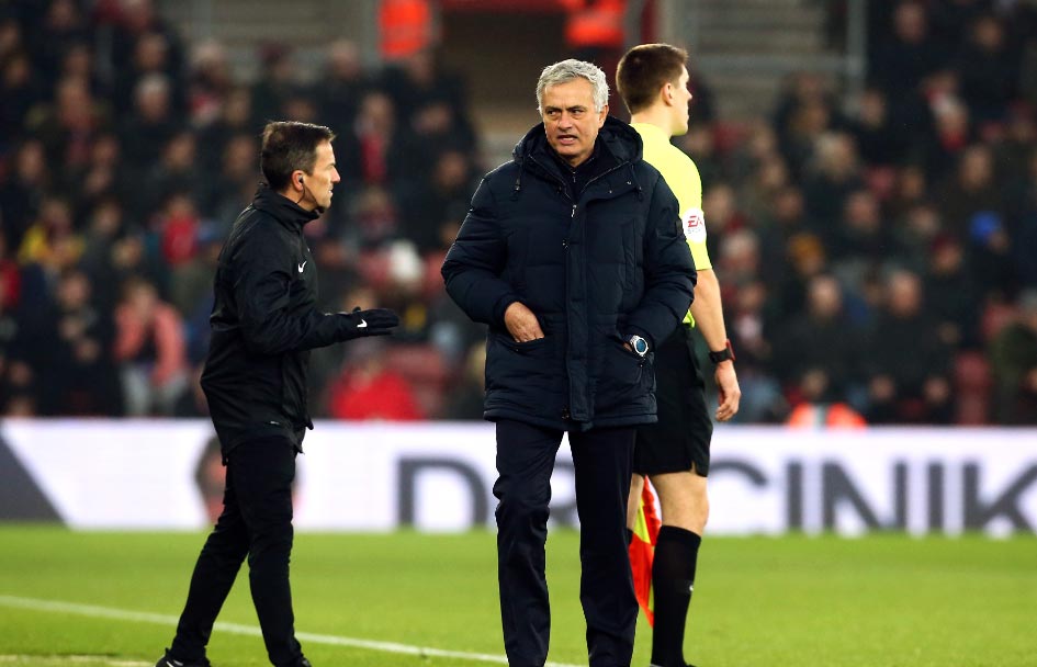 Derrota de los Spurs y mal gesto de Mou