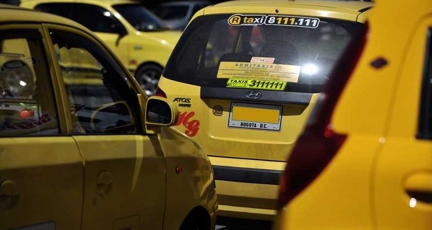 Colombia se prepara para la huelga del sector del taxi