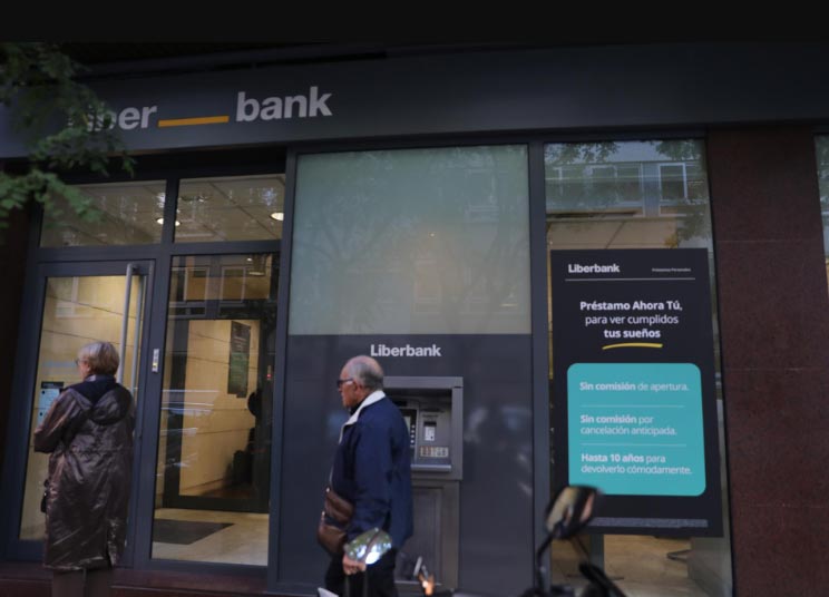Liberbank gana 41 millones hasta junio de 2020