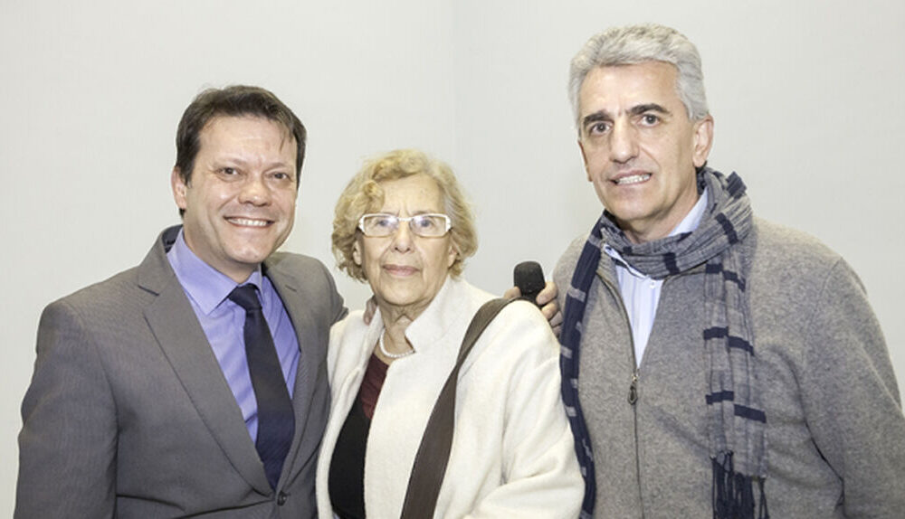 nieto a la derecha con pelo blanco El Digital de Asturias