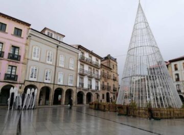 Decoración navideña en Aviles