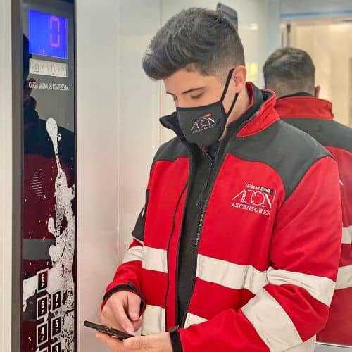 mantenimiento de ascensores