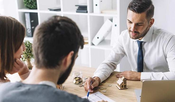 ¿Qué diferencias existen entre un consultor inmobiliario y un agente inmobiliario?