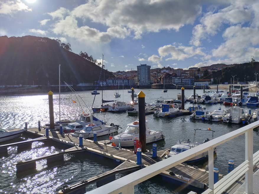 Preocupación en Asturias del sector pesquero por los parques eólicos marinos