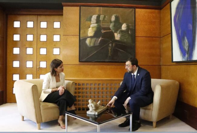 Barbón con la ministra de Juventud e Infancia El Digital de Asturias Barbón con la ministra de Juventud e Infancia