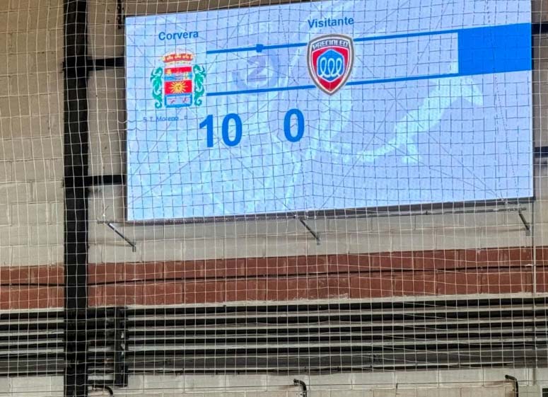 Nuevo marcador en el polideportivo Toso Muñiz